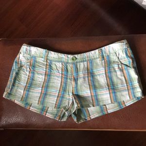 Wet Seal plaid shorts. Size 5.